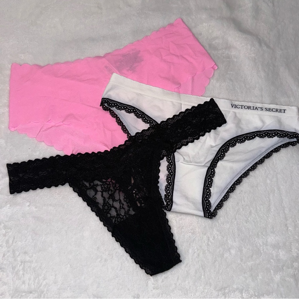 Victoria’s Secret Panties Bundle Large NWT